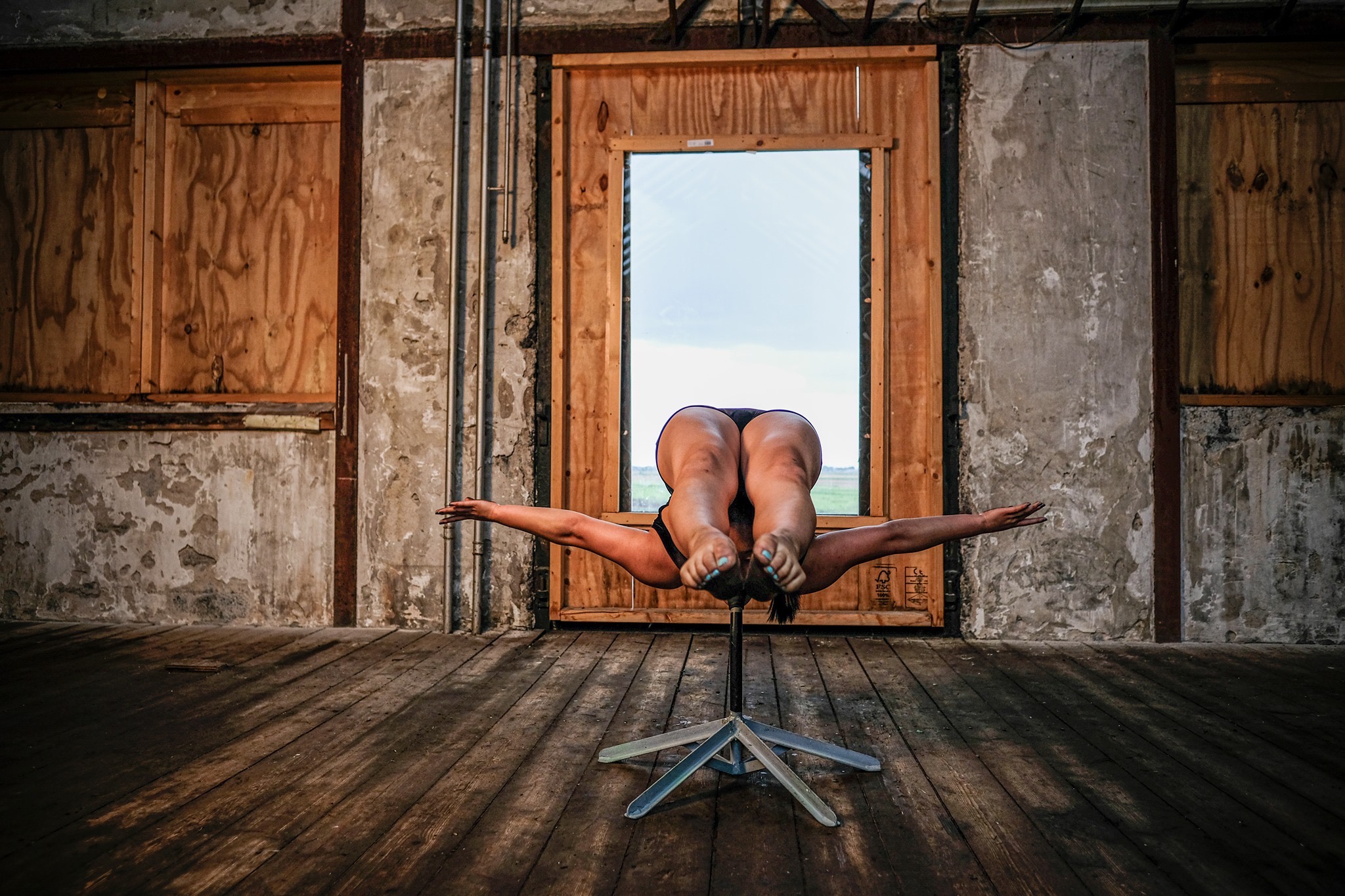CORPUS ACROBATICS ARTIST IN RESIDENCE